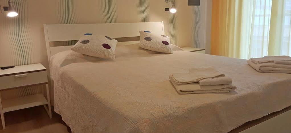 Hotel St. Moritz ริมินี ภายนอก รูปภาพ